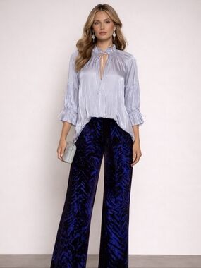 NWOT Cinq a Sept Phyllis Bracelet Sleeve Blouse In Periwinkle Purple Large